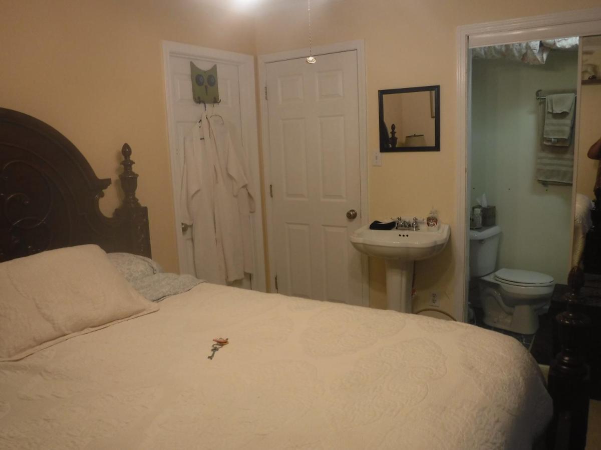 Serenityhill Bed And Breakfast Brownsville Bagian luar foto